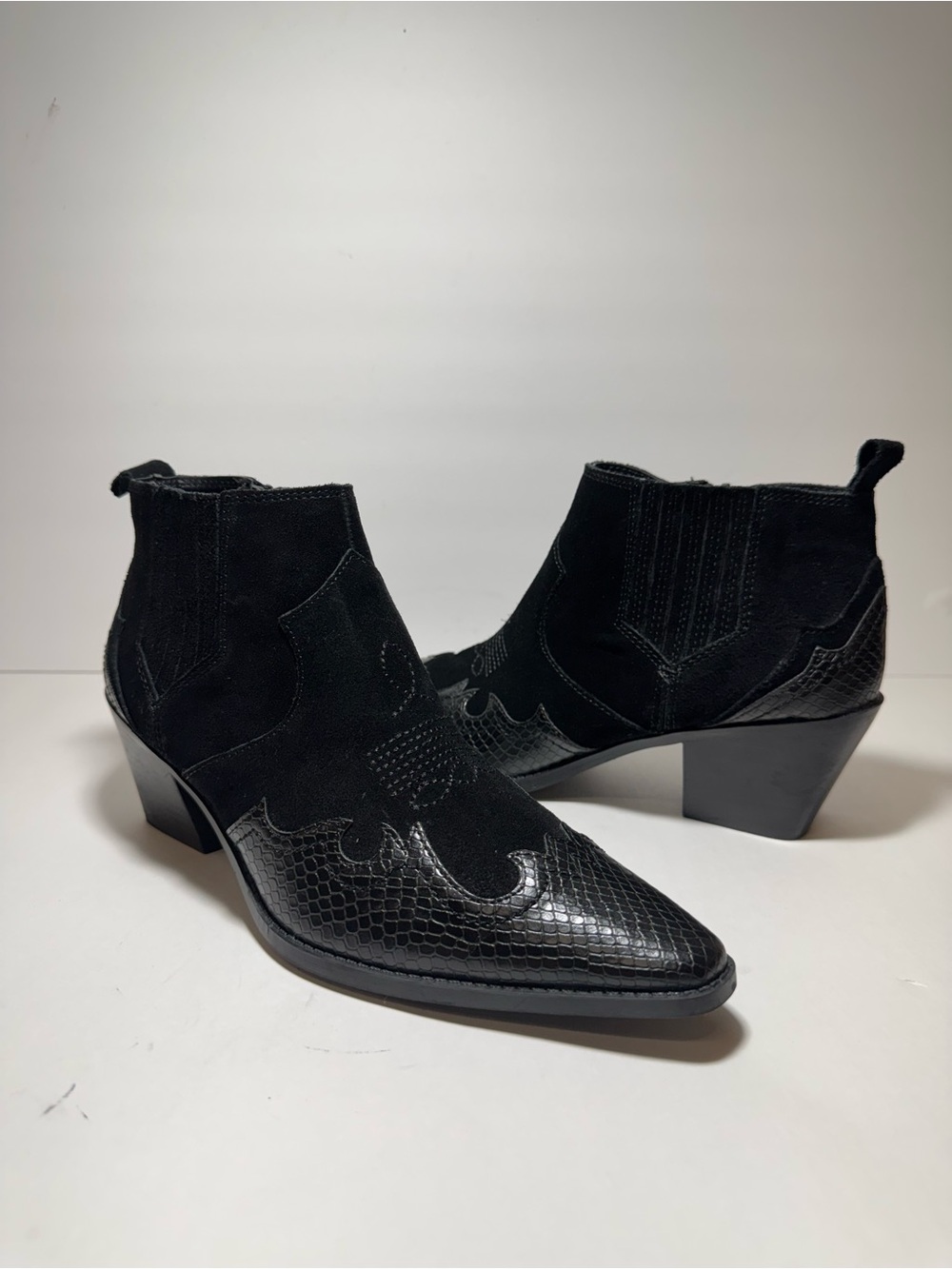Zara Cowboy Cowgirl Western Ankle  Black Boots Genuine Leather Size 39